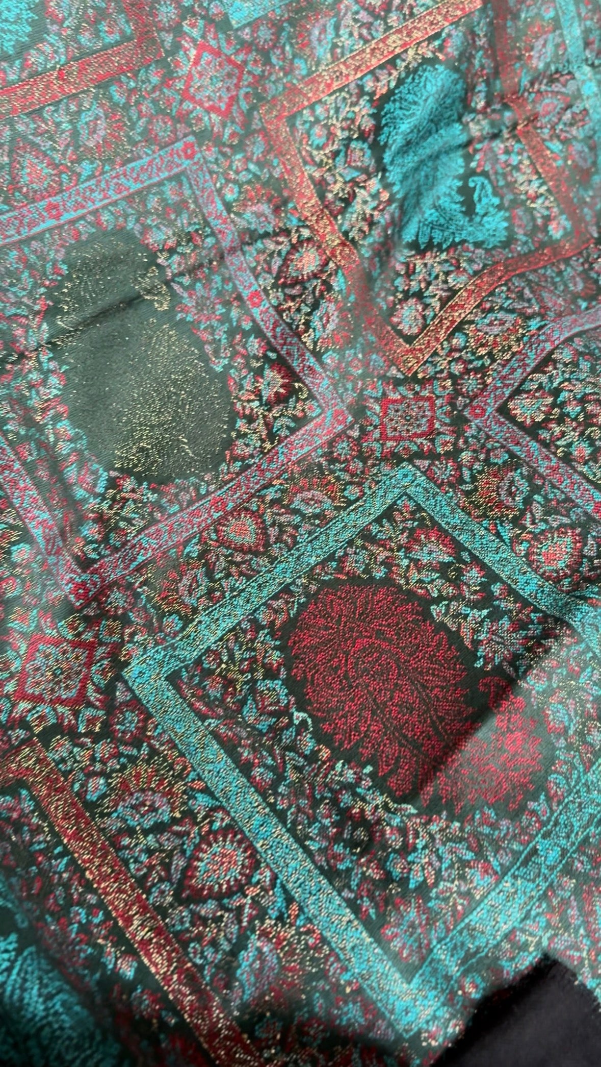 Deep Green Wool Kashmiri Shawl