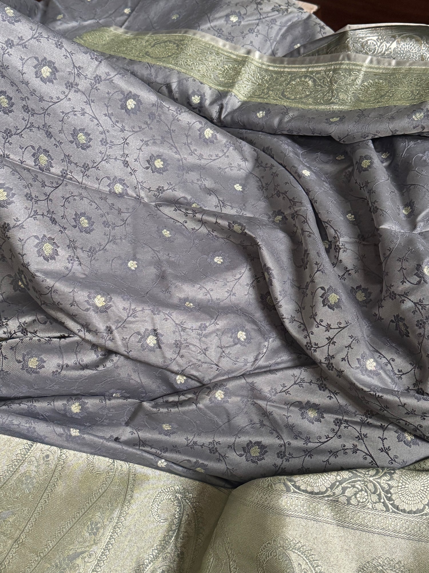 Silver Mauve Banarasi Resham Jaal Saree with Heavy Silver Zari